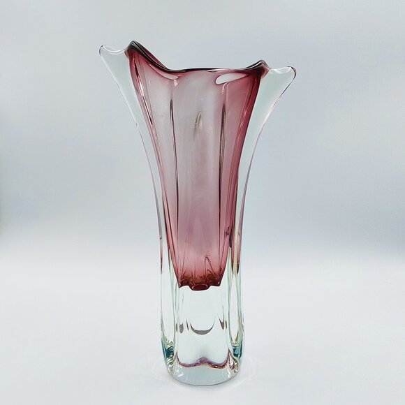 1970s Luxury Handcrafted Pink Vase in Murano Glass. Made in Italy - Picture 3 of 9